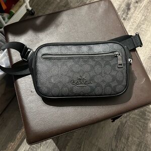 Coach Signature Black Belt Bag
